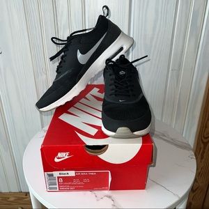Black Nike Air Max Thea